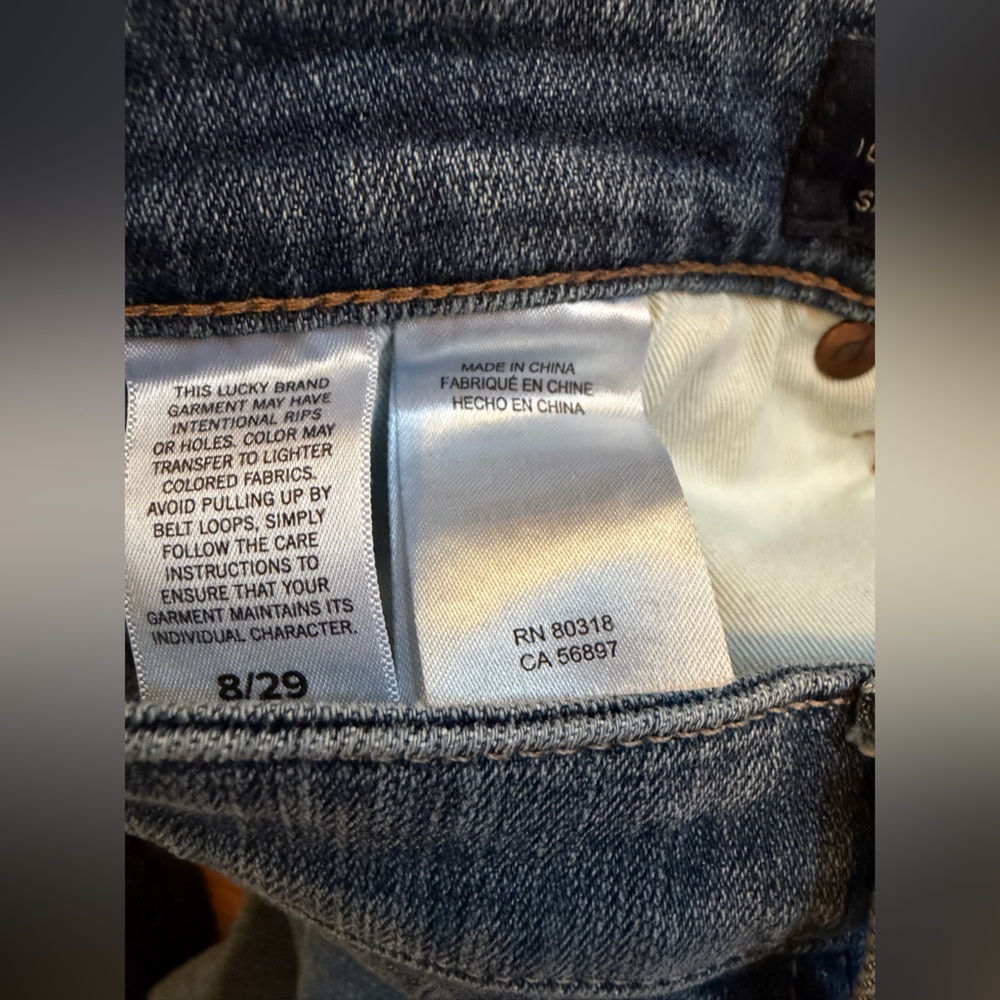 Lucky Brand Women’s Boyfriend Mid Rise Sienna Stretch Jeans - Picture 8 of 10